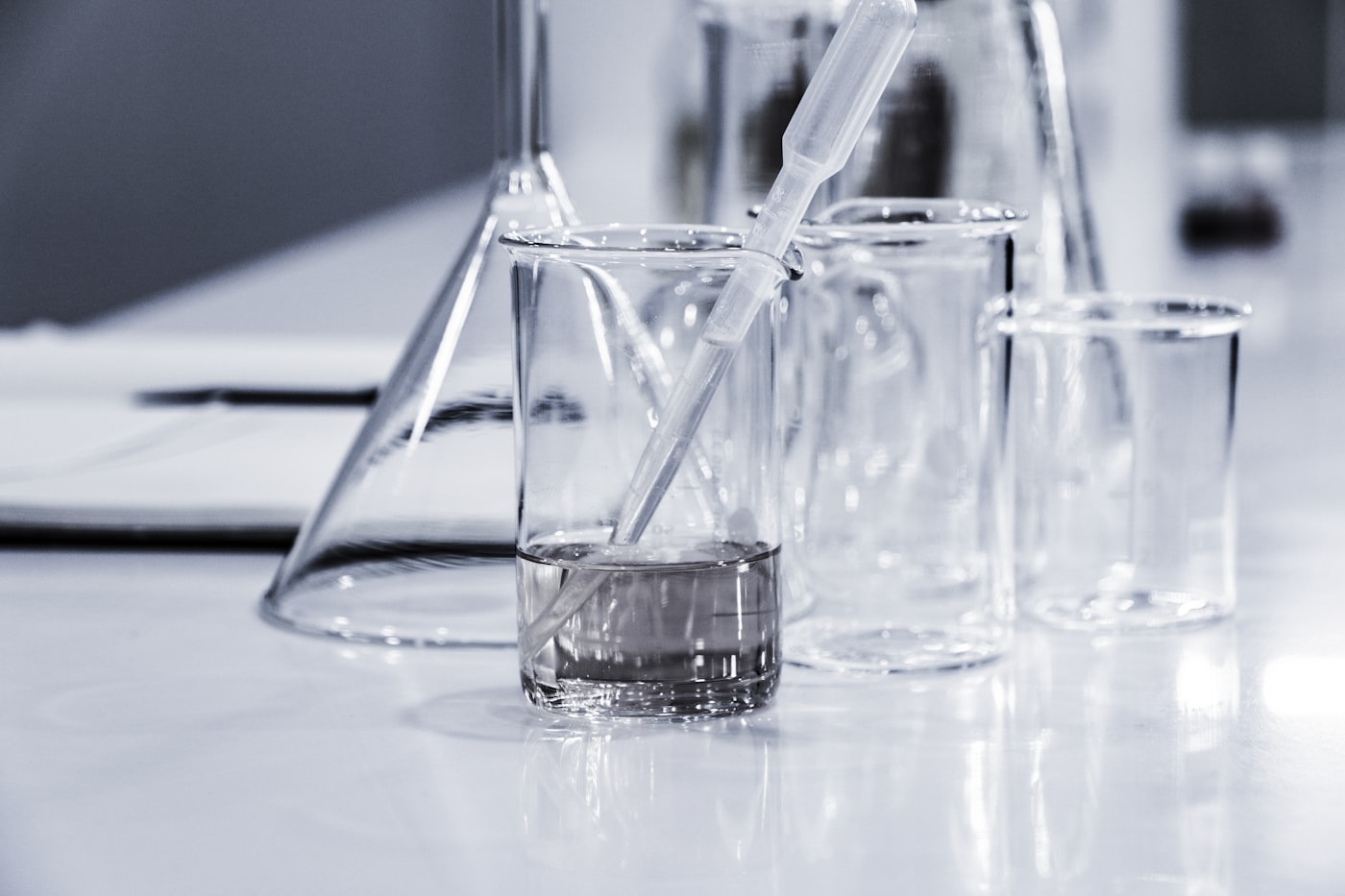 Electronics and manufacturing laboratory